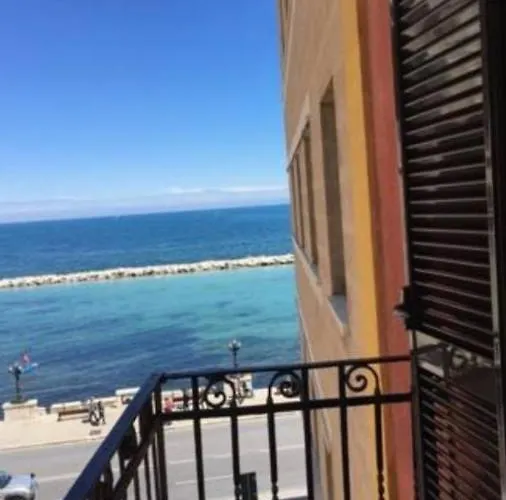 Mariantomare casa vacanze monolocale lungomare Bari