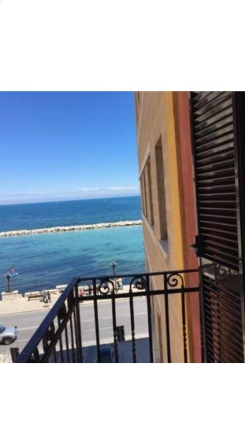 Mariantomare Monolocale Lungomare Сasa de vacaciones Bari